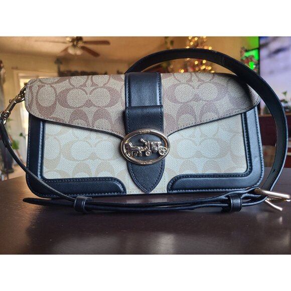 Coach Georgie Leather Bag/Crossbody with Snake/Exotic Embossed Details EUC - Picture 1 of 11